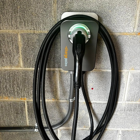 EV Charger Installation: Level 1 vs. Level 2 vs. Fast - What’s Right for Your Home?